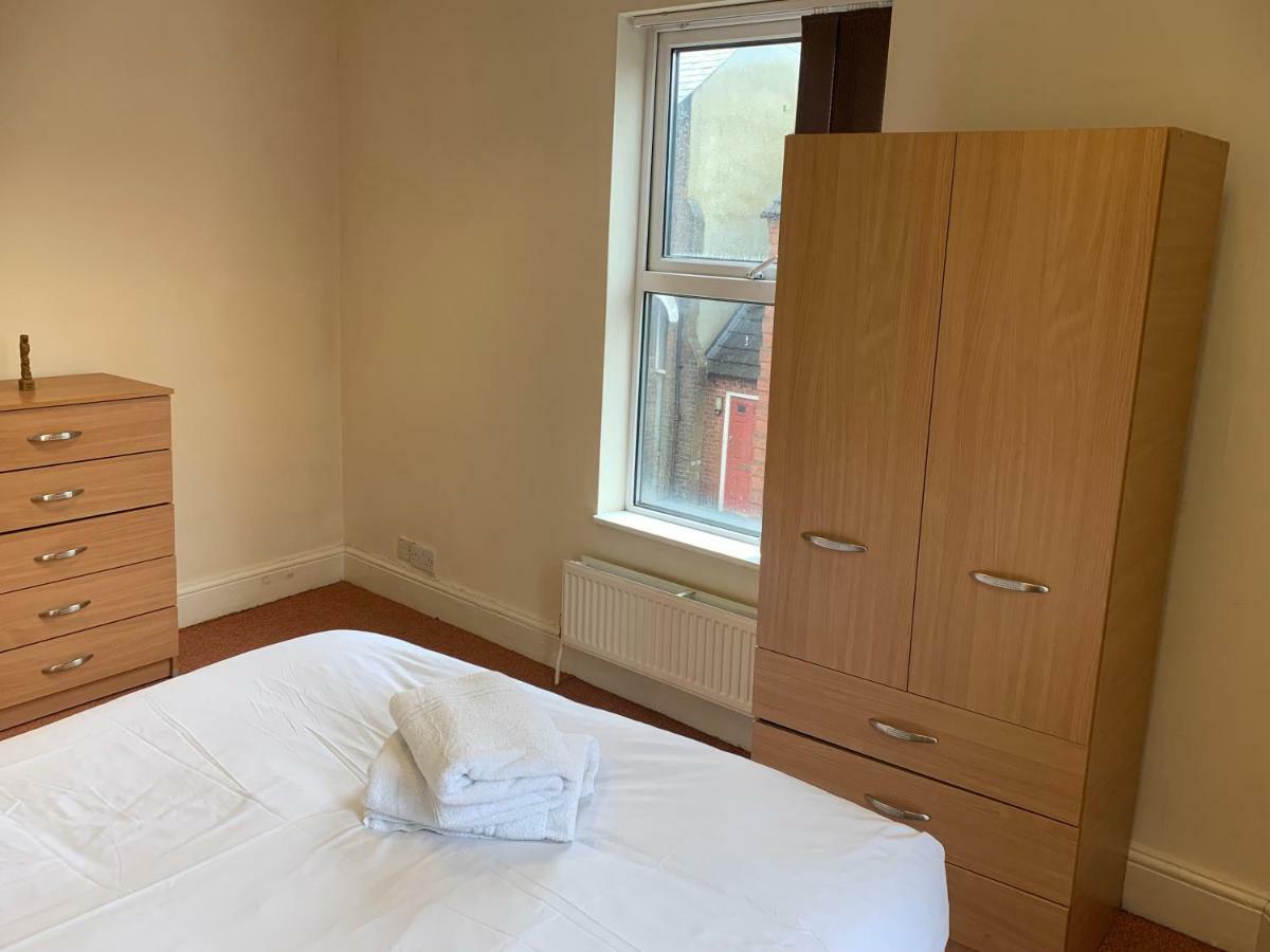 Adelaide House Apartment Luton  Luaran gambar